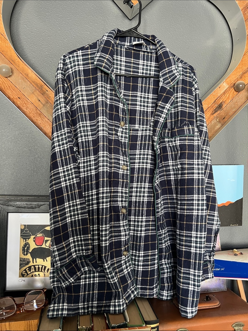Fruit of the Loom Navy and White Plaid Button-Down Shirt